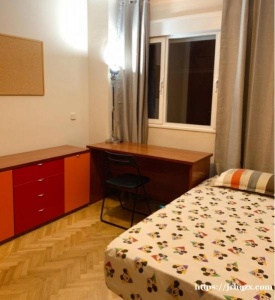 非中介Getafe新区电梯房出租单人间大橱柜带独立卫生间（限单身女生，学生或上班族）近卡三大学城，