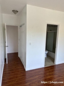 Oakland房屋出租，3房2厕 1000sqft 全新洗衣机干衣机，