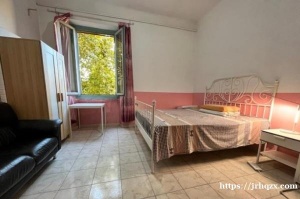 米兰中央火车站，超级大房间700全包 ❄️❄️有空调，电扇，大电视，宽敞明亮、采光特好，夏天通风凉快