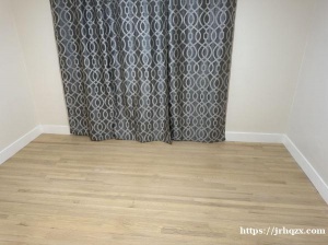 位于 San Leandro 94578, Townhouse 新装修3房1厅，光线充足，1卫浴