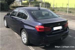 BMW 330e 2017年8月上牌照。油电混合动力，非常省油。车内外状况非常好。出售23600€