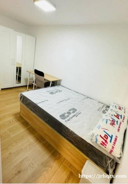 Carpetana 4套全新单身公寓首次出租!即日起租。离地铁口400米,走路5分钟 Carpetana 4套全新单身公寓首次出租!即日起租。离地铁口400米,走路5分钟