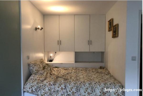 小巴黎19区studio民宿 短租(2-3人入住)交通便利,附近生活方便, 有餐馆, 超市,银行 小巴黎19区studio民宿 短租(2-3人入住)交通便利,附近生活方便, 有餐馆, 超市,银行