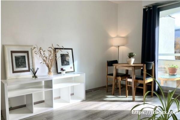 小巴黎19区studio民宿 短租(2-3人入住)交通便利,附近生活方便, 有餐馆, 超市,银行 小巴黎19区studio民宿 短租(2-3人入住)交通便利,附近生活方便, 有餐馆, 超市,银行