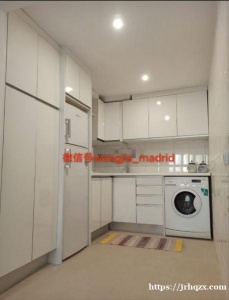 市中心Chamberi区分 2/4号线Bilbao, San Bernardo, Quevedo地铁