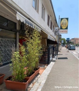 marina di massa,店面出租，可做理发店，美甲店，50平方店面和65平方，欢迎询问