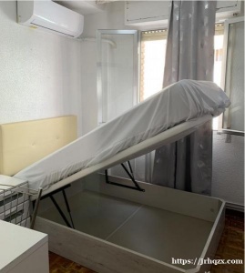 房东直租单人房间，地铁5.vista alegre y 6.Oporto,步行2分钟，交通便利