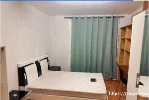 94省​T9第四站陈氏附近有房间出租，要求长期居住，有稳定工作，不吸烟，干净整洁，家里人员简单