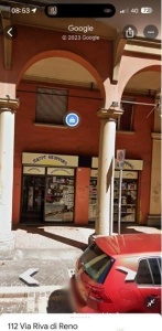 Bologna市中心百货店转让本店位于Bologna 市中心，店面100平方➕仓库50，2个门面