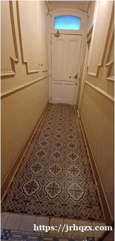 带20平米独立花园的Studio.离RER C线 Vitry Sur Seine 走路300米的距离 带20平米独立花园的Studio.离RER C线 Vitry Sur Seine 走路300米的距离