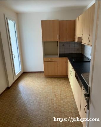 Puteaux 富人区 近ladefense 仅限女生 1房 600欧政府重点开发区附近都是新房 Puteaux 富人区 近ladefense 仅限女生 1房 600欧政府重点开发区附近都是新房