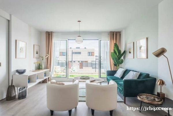 Boadilla del monte全新别墅出租 马德里富人区高档住宅区,联排别墅封闭式管理小区建筑 Boadilla del monte全新别墅出租 马德里富人区高档住宅区,联排别墅封闭式管理小区建筑