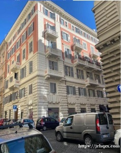 餐馆转让或出租，距罗马中心火车站Termini500米，Piazza Vittorio650米