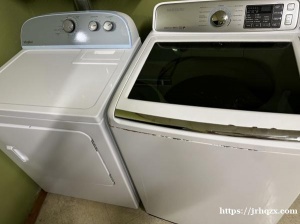 出售洗衣机 烘干机（新的刚买三个月左右）350两个一起