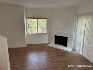 El sereno一个安静和安全的社区有新粉刷condo出租,位置便利,15分钟车程到洛杉矶市中心