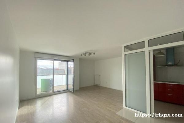 93省 12号线 Mairie d’aubervilliers 92平温馨3房1厅 1590欧 93省 12号线 Mairie d’aubervilliers 92平温馨3房1厅 1590欧