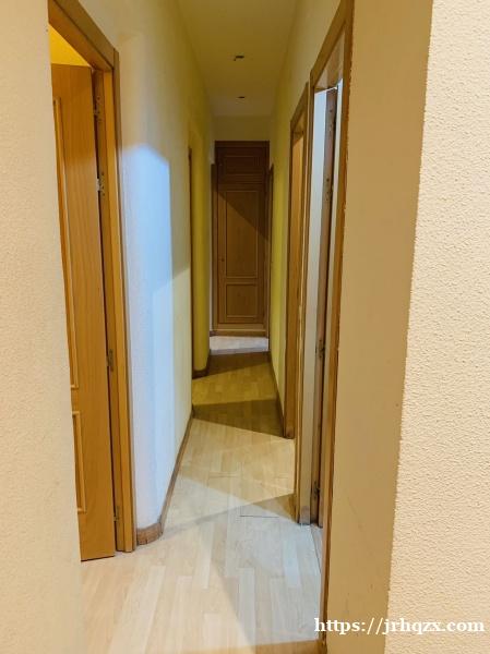 7号线Islas Filipinas地铁站 __- 4室1卫1厨整租/分租 7号线Islas Filipinas地铁站 __- 4室1卫1厨整租/分租