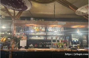 Normandie Bar 快餐 3个小时车程 带 房租500欧 厅40个位 terrasse