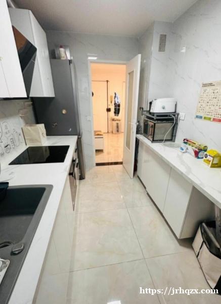 93区 ROSNY SOUS BOIS 三室一厅两厕一浴 家具家电齐全 即日起租 93区 ROSNY SOUS BOIS 三室一厅两厕一浴 家具家电齐全 即日起租