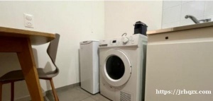 面积28,3平方+12平阳台，房东直租无中介费，6月5日起租，可长租，可民宿短租（80欧/晚）