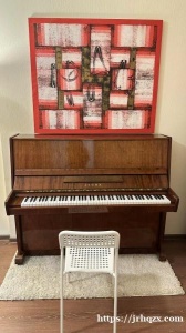便宜出一台钢琴