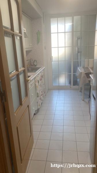 Ciudad de los angeles单人间+冷暖空调+车库出租 Ciudad de los angeles单人间+冷暖空调+车库出租