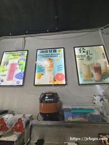 奶茶店不干了，莫斯科出售奶茶设备和原料