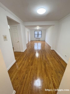 纽约皇后区Elmhurst公寓楼两室一厅$2490/月