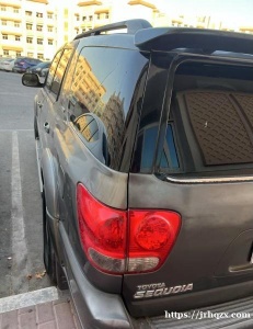 此车出卖，214490公里数，2004年车