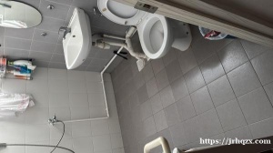 淡滨尼22街女搭房出租