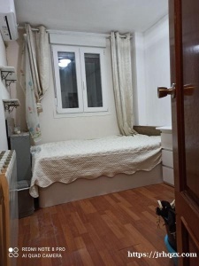 马德里地铁5路Urgel 空调暖气阳光直租