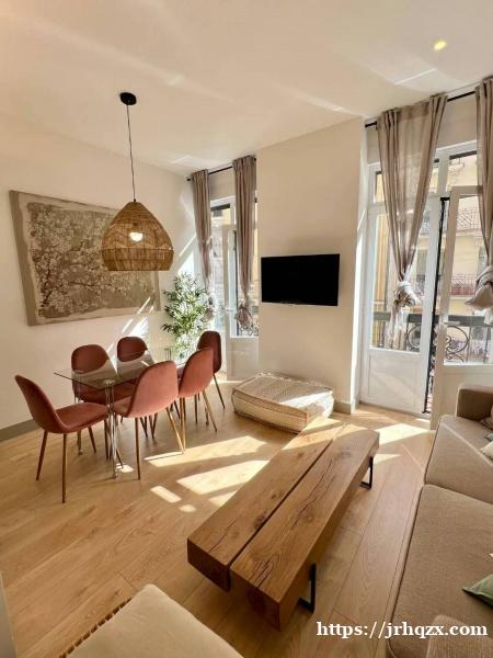 市中心 1号线Iglesia两房一厅一卫 市中心 1号线Iglesia两房一厅一卫