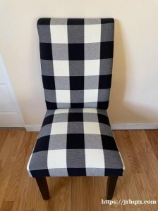 【出售】椅子一把$25，东北区自取。