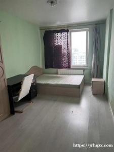 Севастопольский проспект 51精装修公寓四万卢一个月 两居室其中一个单间