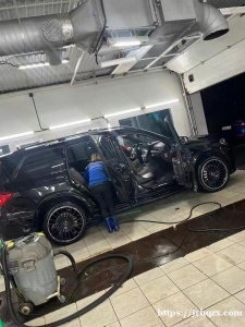 2015年上牌，12万公里，gls63 amg ，无暗病，350万卢布 车在莫斯科