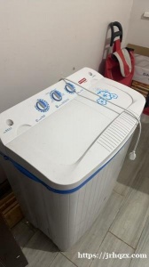 尼里附近出一个双筒洗衣机，550人民币，（3800）埃棒自取。