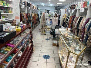 店面出租112/Jamaica Ave, Richmond Hill $3300