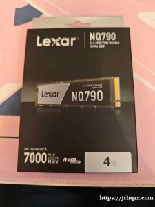 出一个全新硬盘，雷克沙nq790（4t）