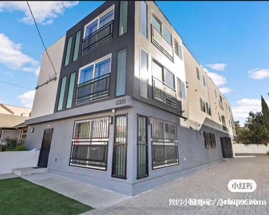 洛杉矶市中心USC南加大对面 【Luxora Living】公寓出租 洛杉矶市中心USC南加大对面 【Luxora Living】公寓出租