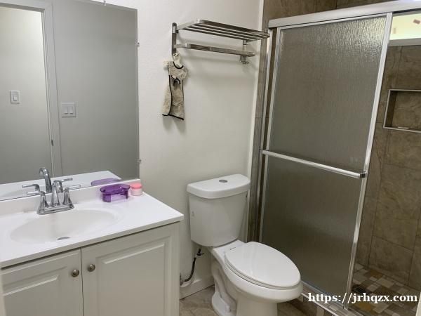 洛杉矶钻石吧一厅一房一厨一浴、独立进出、子母房整体出租 洛杉矶钻石吧一厅一房一厨一浴、独立进出、子母房整体出租