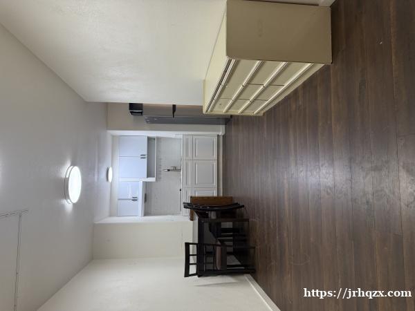 一厅一房一厨一浴、独立进出、子母房整体出租 一厅一房一厨一浴、独立进出、子母房整体出租