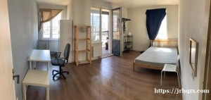 好房出租，瓦西里岛parkinn后面海边新小区，两居室带大阳台，整套出租，两侧多个窗户视野宽阔。楼下