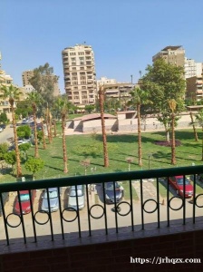 急出 七区 穆萨清真寺附近房子 附近200米就是蔬菜店 购物便利 需要私信 再出四个床