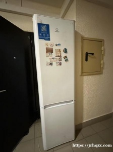 西南区 地铁站Вернадского 附近出冰箱，需要的联系我