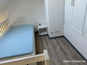 德累斯顿复式loft单人间学生公寓招租