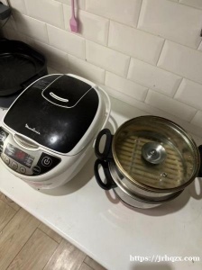 电饭煲和多功能小锅给钱就卖 感谢