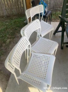 之前做餐馆，有一大批闲置物品，有需要可以联系