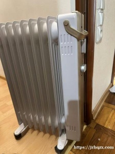 问一下有没有要买电暖器的嘛，超低价出