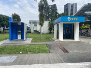 麦波申循环路床位出租，楼下即食阁 100个档口、巴士站、UOB和POSB取款机，步行2分钟到蓝线玛达地铁站、 500米昇松超市