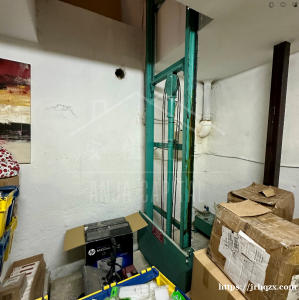 马德里市区5号线Suanzes地铁口储藏间/仓库出租